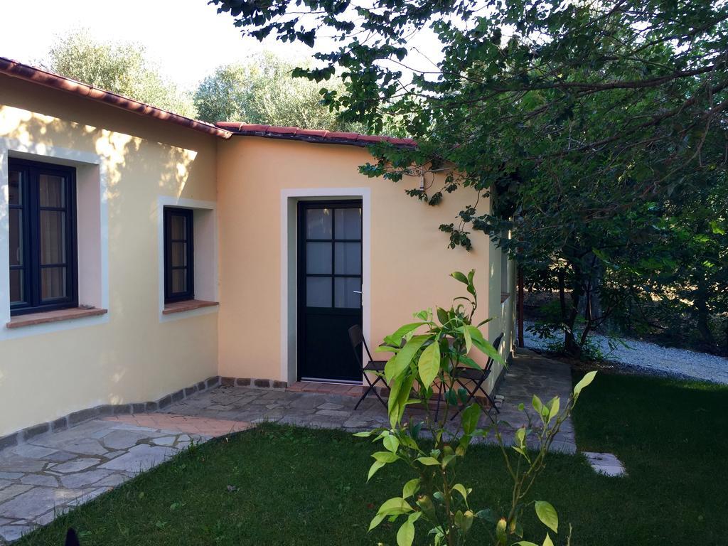 Agriturismo Ada Musso Diano Borello Exterior foto